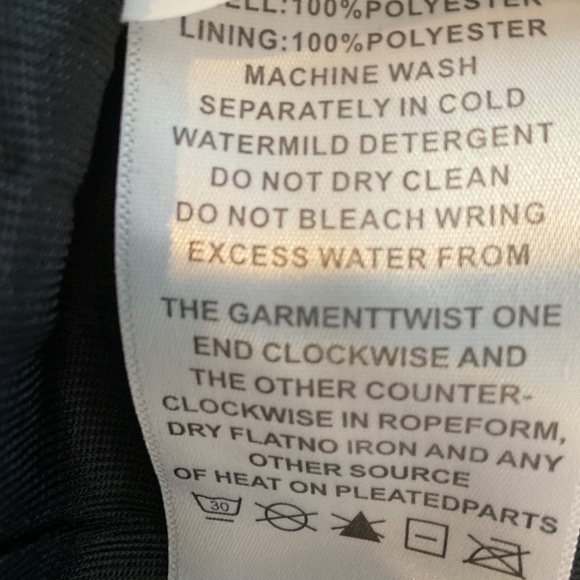 Vintage Lindi Pleated Dress - EUC - Picture 5 of 6